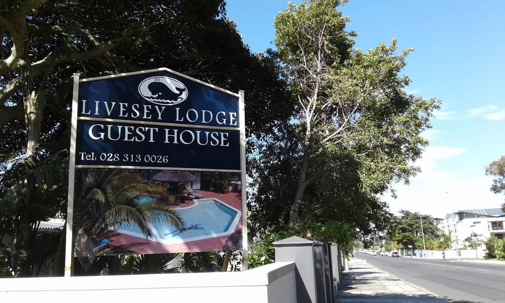 Livesey Lodge Guest House هيرمانوس المظهر الخارجي الصورة